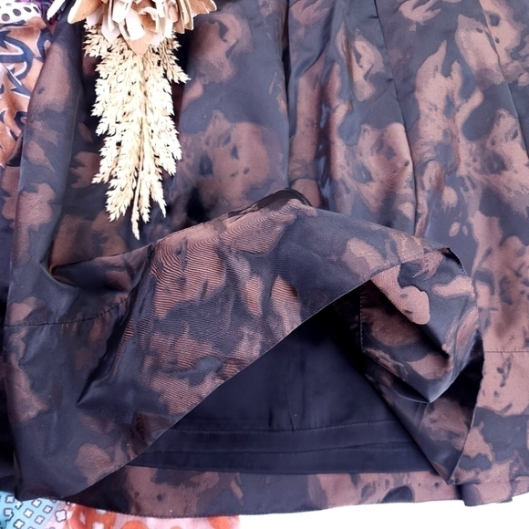 New Talbots Black Brown Floral Skirt Sz 4P - Picture 6 of 13